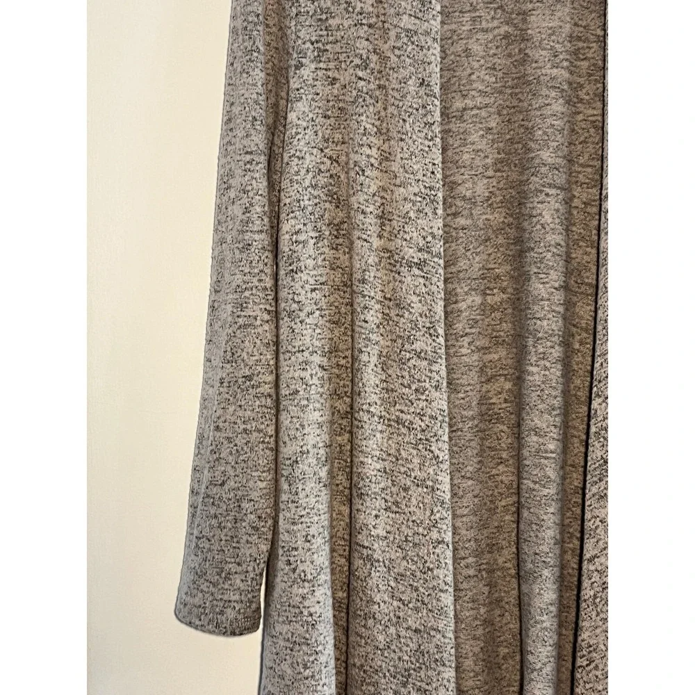 Philosophy Women's Long Sleeve Open Style Cardigan Sweater‎ Size M Gray/Beige